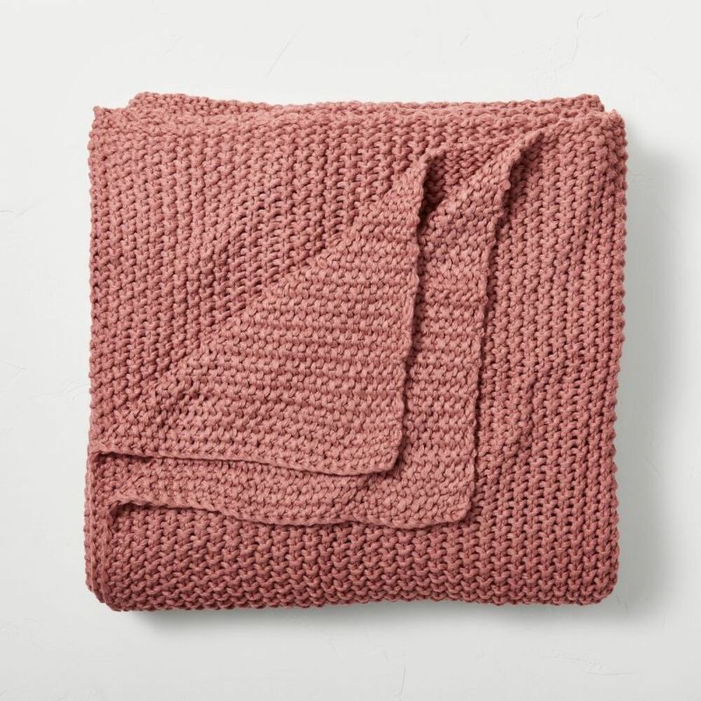 Full/Queen Chunky Acrylic Sweater Knit Bed Blanket - Rose Pink